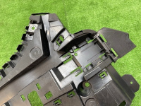 BMW / 7-Series / Кронштейн бампера