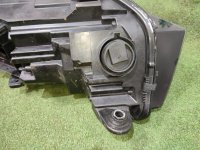 Audi / Q5 / Фара