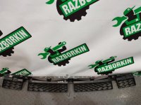 Volkswagen / Touareg / Кронштейн бампера