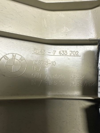 BMW / X5 / Накладка стойки в салоне