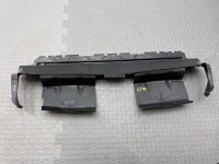 Audi / Q8 / Воздуховод радиатора