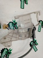 Volkswagen / Touareg / Замок двери комплект