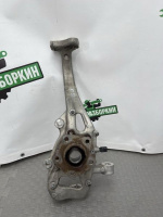 Audi / A6 / Кулак поворотный