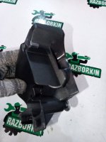 Audi / A6 / Направляющая ремня безоп.