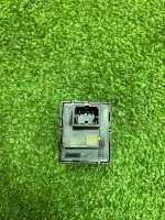 Chevrolet / Tahoe / Кнопка ручника