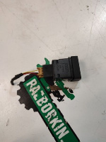 Audi / A5 / Кнопка аварийной сигнализации