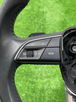 Audi / Q8 / Руль