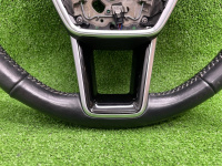 Audi / A6 / Руль