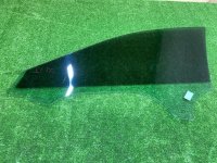 Audi / A5 / Стекло двери