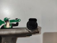 BMW / X1 / Топливная магистраль