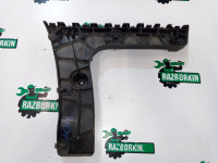 Audi / A6 / Кронштейн бампера