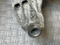 Audi / A6 / Кронштейн двигателя