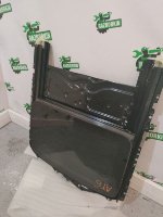 BMW / 5-Series / Люк сдвижной