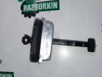 Land Rover / Range Rover Sport / Ограничитель двери