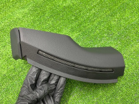 Audi / A7 / Накладка на торпедо