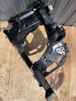 Volkswagen / Touareg / Лонжерон Volkswagen / Touareg / Лонжерон