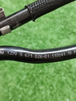 BMW / X1 / Патрубок вентиляции