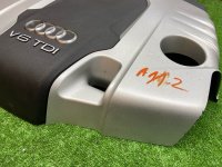 Audi / Q7 / Декоративная крышка двигателя