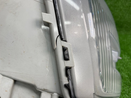 Ford / EXPLORER / Фара противотуманная