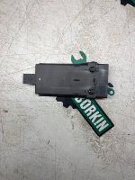 BMW / 7-Series / Блок управления сиденьем