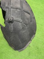 Volkswagen / Touareg / Подкрылок