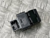 Audi / Q5 / Кнопка крышки багажника