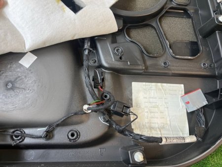 Land Rover / Range Rover / Обшивка двери