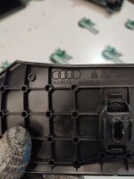 Audi / A5 / Накладка центральной консоли