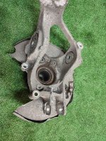 Audi / A6 / Кулак поворотный