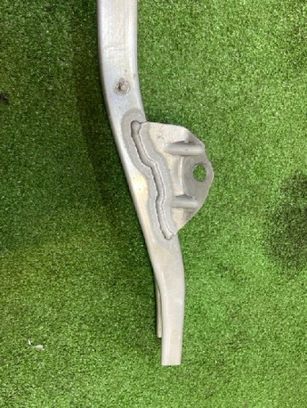 Volkswagen / Touareg / Усилитель кузова