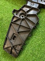 Audi / A6 / Направляющая бампера