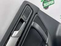 Volkswagen / Touareg / Обшивка двери Volkswagen / Touareg / Обшивка двери