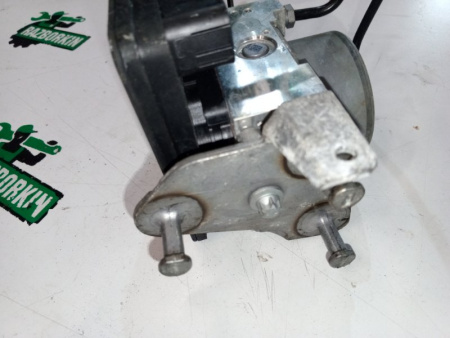 Mercedes-Benz / GLC 250d 4-matic / Блок ABS