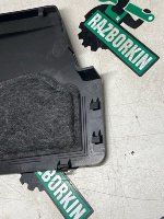 Audi / A6 / Водосток