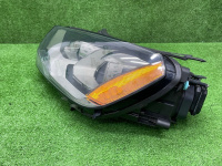 Volkswagen / Touareg / Фара