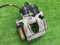 Audi / A6 / Суппорт тормозной