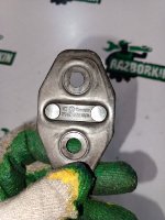 Porsche / Cayenne / Петля багажника