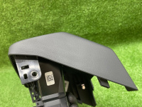 Audi / A7 / Воздуховод