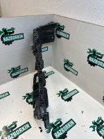 Volkswagen / Touareg / Направляющая бампера Volkswagen / Touareg / Направляющая бампера