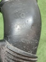 Audi / Q7 / Патрубок воздушного фильтра