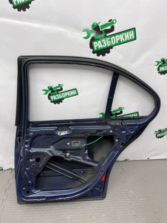 BMW / ALPINA B10 / Дверь боковая