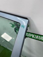 Mercedes-Benz / 190e / Дверь боковая