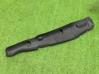 Audi / A4 / Пыльник крыла