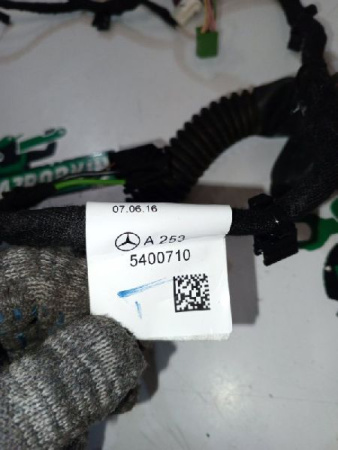 Mercedes-Benz / GLC 250d 4-matic / Проводка двери