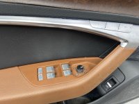 Audi / A6 / Обшивка двери