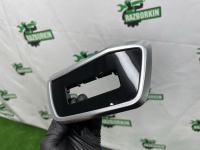 Audi / A6 / Декоративная накладка торпедо