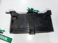 Audi / Q7 / Кронштейн