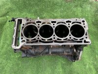 Audi / A4 / Блок цилиндров