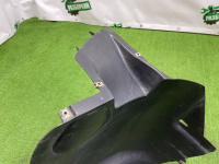 Volkswagen / Touareg / Подкрылок