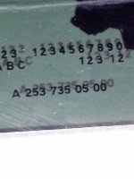 Mercedes-Benz / GLC 250d 4-matic / Стекло двери